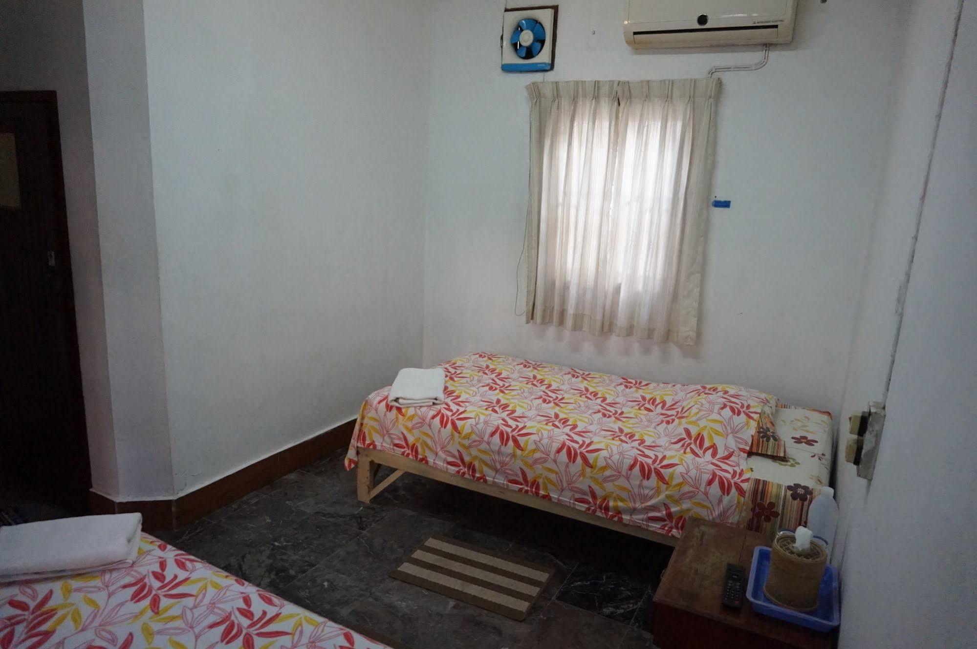 Huan Lao Guesthouse Vientiane Luaran gambar